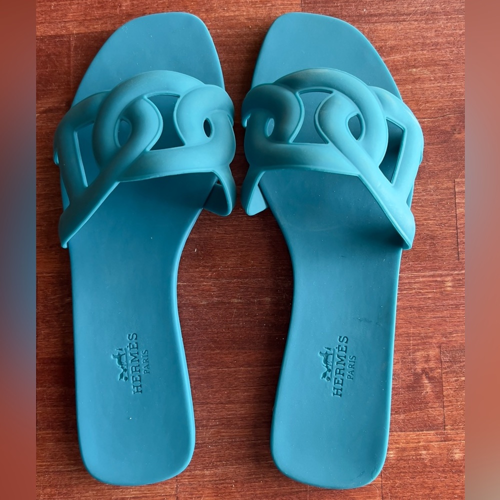 Hermes Aloha Teal Rubber Sandal